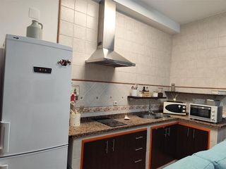Piso en venta en Playamar en Torremolinos