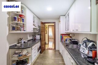 Piso en venta en Camino de Ronda - Rosaleda en Granada