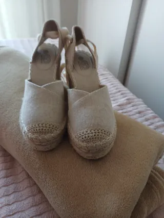 Sandalias Beige Talla 38
