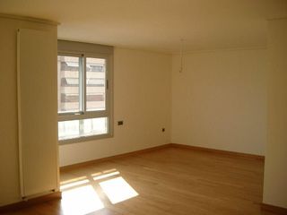 Piso en venta en Benalúa en Alicante