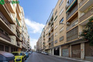 Piso en venta en Pajaritos - Plaza de Toros en Granada