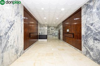 Piso en venta en Pajaritos - Plaza de Toros en Granada