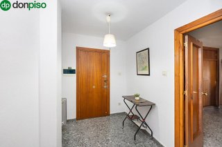 Piso en venta en Pajaritos - Plaza de Toros en Granada