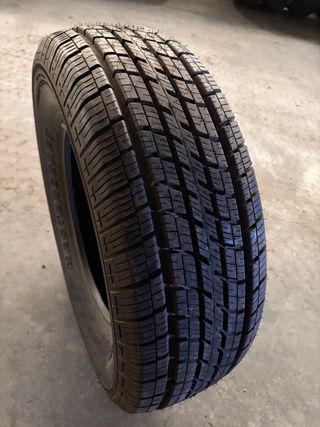 2 Neumáticos 265/70R17 Nuevos