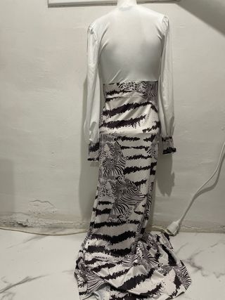 Vestido largo estampado cebra y leopardo