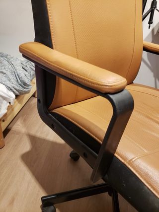 Silla de oficina ergonómica