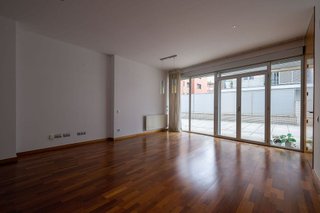 Dúplex en venta en Joc de la Bola - Camps d'Esports - Ciutat Jardí - Montcada en Lleida