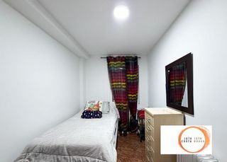 Piso en venta en Santa Eugènia en Girona