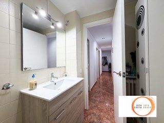 Piso en venta en Santa Eugènia en Girona