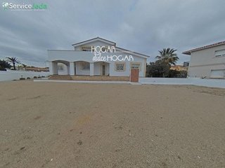 Chalet en venta en Berà Mar - El Francaset en Roda de Barà