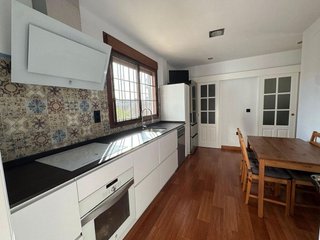Chalet en venta en Bollullos de la Mitación