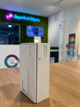 Apple Magic Mouse Plata y Blanco
