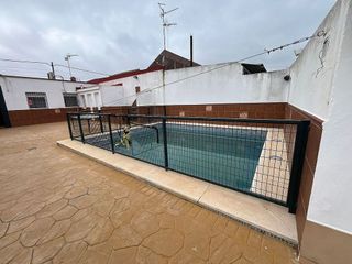 Casa rural en venta en La Hacienda - Nueva Andalucía en Dos Hermanas