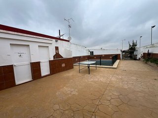 Casa rural en venta en La Hacienda - Nueva Andalucía en Dos Hermanas