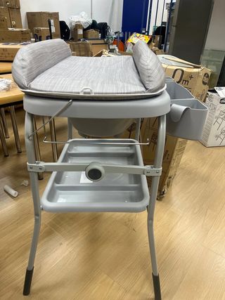 Chicco Cuddle & Bubble Bañera Bebé Ergonómica con Patas y Cambiador con Acolchado