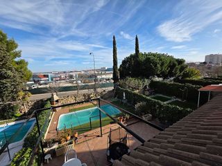 Casa pareada en venta en La Avanzada - La Cueva en Fuenlabrada