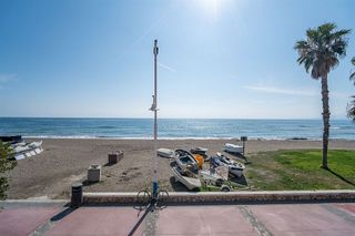 Casa adosada en venta en El Candado - El Palo en Málaga