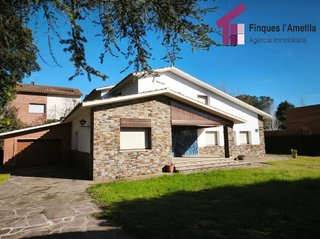 Chalet en venta en Ametlla del Vallès, l´