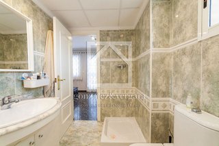 Casa adosada en venta en L'Alquenència en Alzira