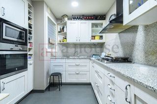 Piso en venta en La Maternitat i Sant Ramon en Barcelona