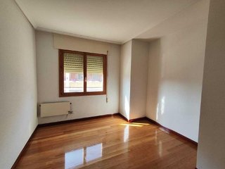 Piso en venta en San Adrián
