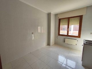 Piso en venta en San Adrián