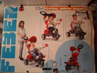 Triciclo infantil feber de famosa en color rojo