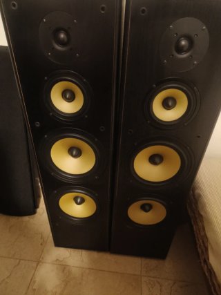 Altavoces Columna 3 Vías Negro