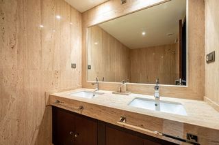 Piso en venta en Nueva Andalucía centro en Marbella