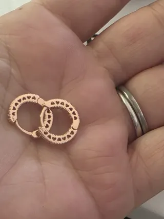 Aros Pandora Oro Rosa Corazones Circonitas