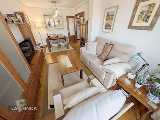 Piso en venta en Milán - Pumarín - Teatinos en Oviedo