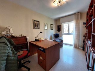 Piso en venta en Playa de la Fontanilla en Marbella