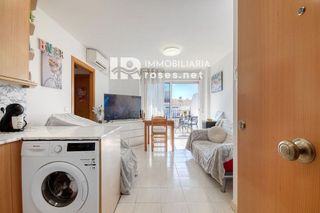 Piso en venta en Salatar en Roses