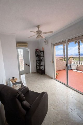 Chalet en venta en La Siesta - El Salado - Torreta en Torrevieja