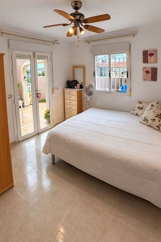 Chalet en venta en La Siesta - El Salado - Torreta en Torrevieja