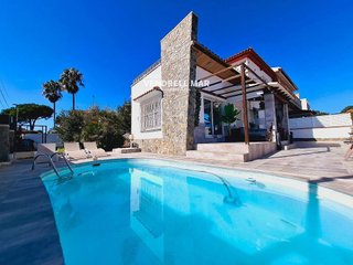 Casa en venta en Residencial en Cunit