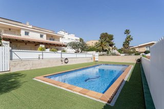 Casa pareada en venta en Els Munts en Torredembarra
