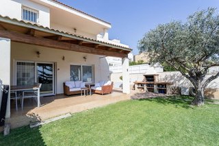 Casa pareada en venta en Els Munts en Torredembarra