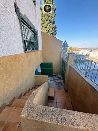Chalet en venta en Ctra. Circunvalación - La Magdalena en Jaén