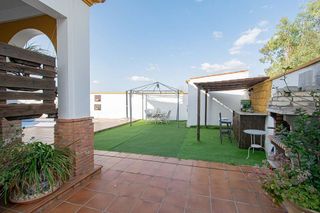 Chalet en venta en Oromana en Alcalá de Guadaira