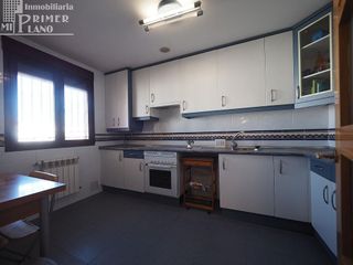 Casa adosada en venta en Tomelloso