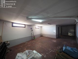 Casa adosada en venta en Tomelloso