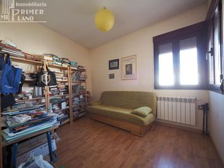 Casa adosada en venta en Tomelloso