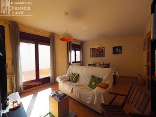 Casa adosada en venta en Tomelloso