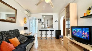 Casa adosada en venta en La Siesta - El Salado - Torreta en Torrevieja