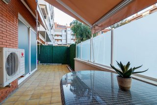 Piso en venta en Els Canyars en Castelldefels