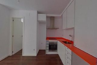 Piso en venta en La Verneda i la Pau en Barcelona