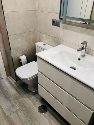 Piso en venta en La Carihuela en Torremolinos