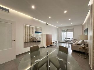 Piso en venta en Los Naranjos - Las Brisas en Marbella