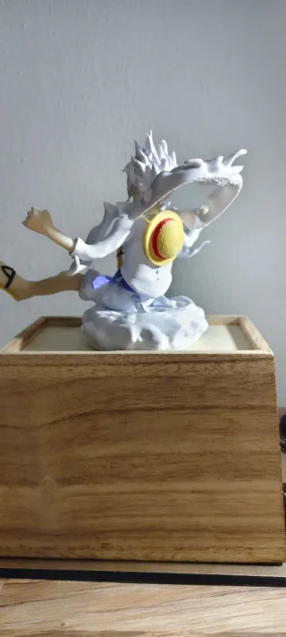 Figura Luffy Gear 5 Coleccionista
